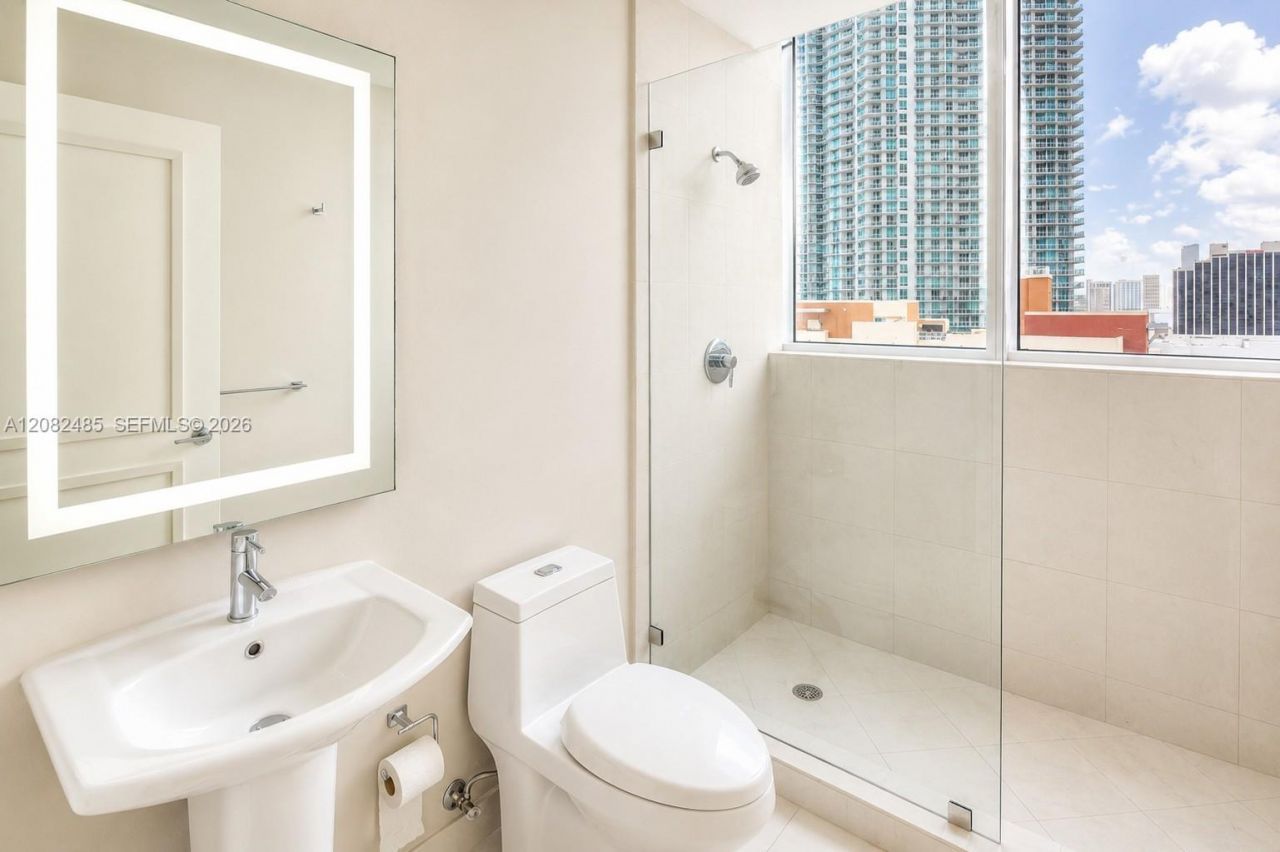 2020 N Bayshore Dr , Unit 1710, Miami, FL 33137 Photo