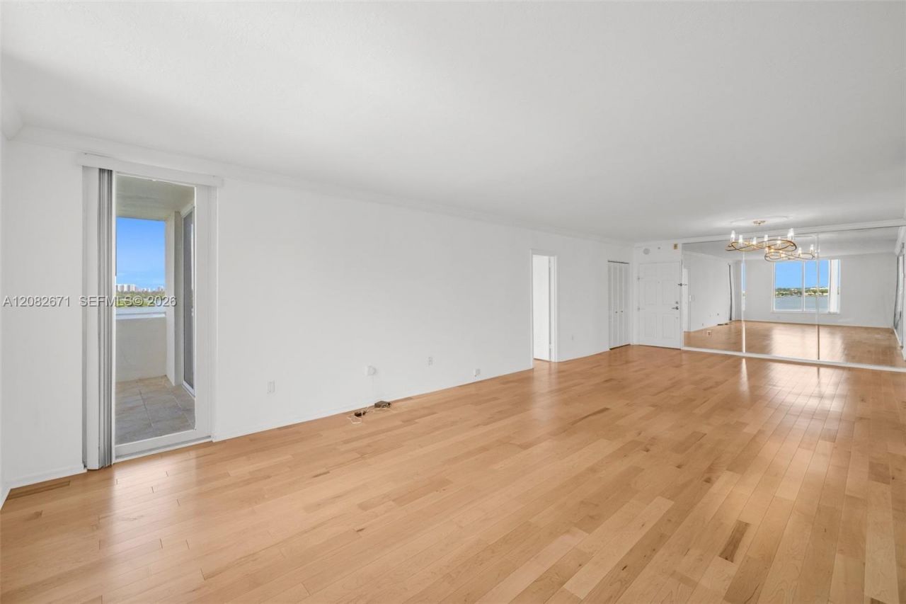 10350 W Bay Harbor Dr , Unit 9C, Bay Harbor Islands, FL 33154 Photo