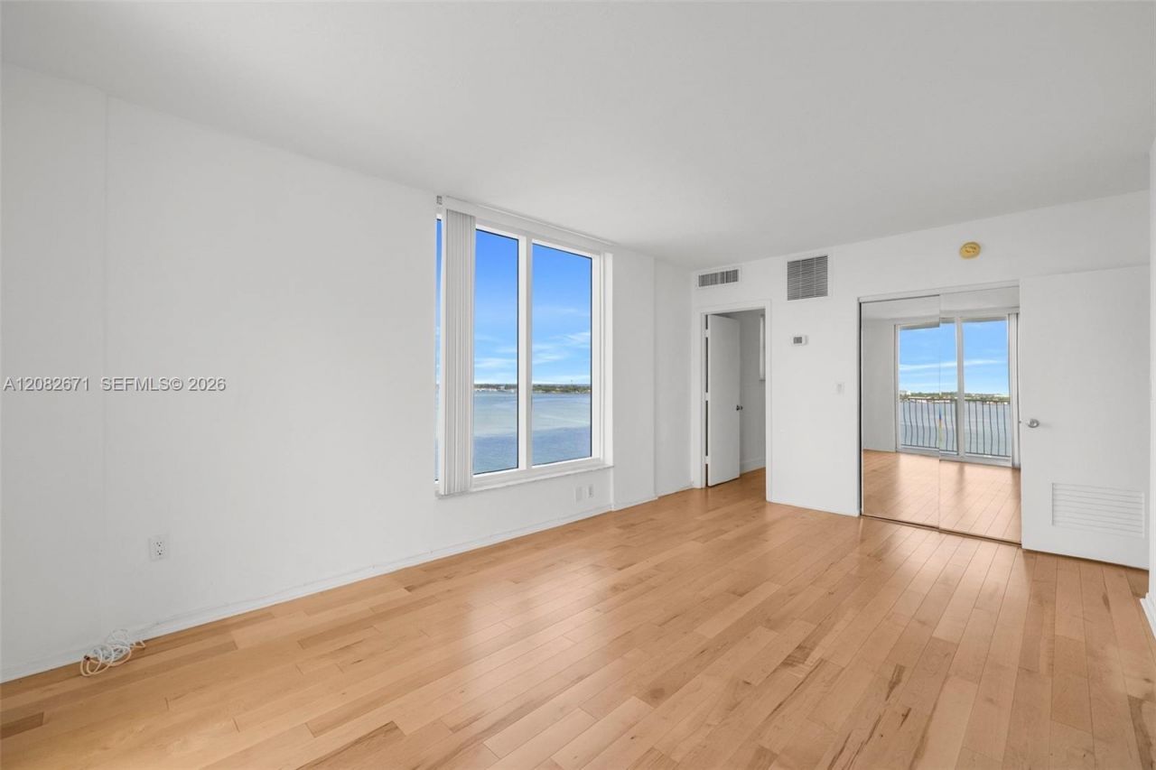 10350 W Bay Harbor Dr , Unit 9C, Bay Harbor Islands, FL 33154 Photo