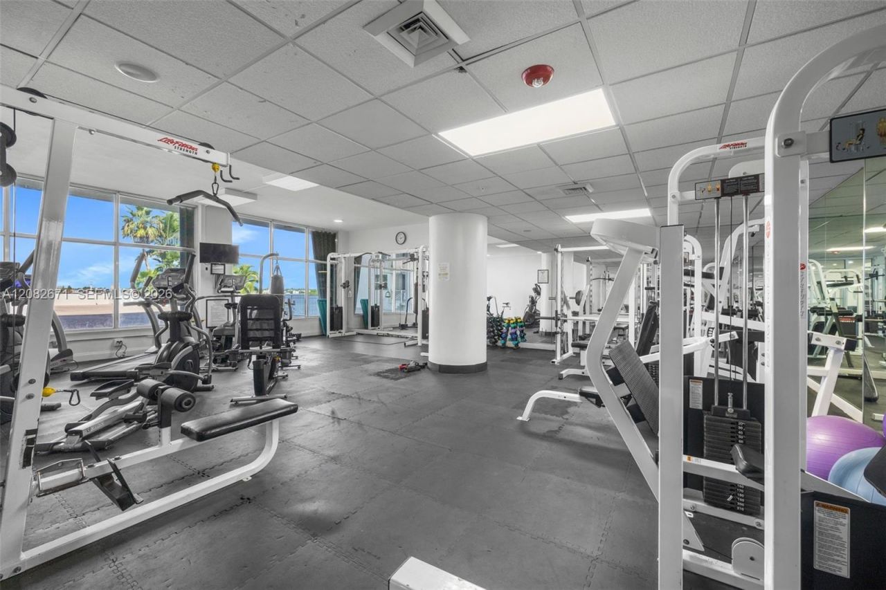 10350 W Bay Harbor Dr , Unit 9C, Bay Harbor Islands, FL 33154 Photo