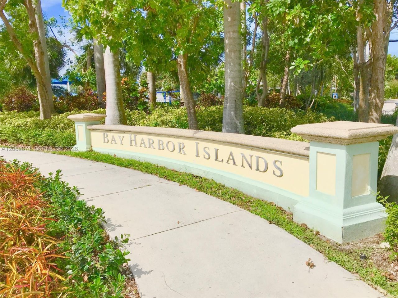 10350 W Bay Harbor Dr , Unit 9C, Bay Harbor Islands, FL 33154 Photo