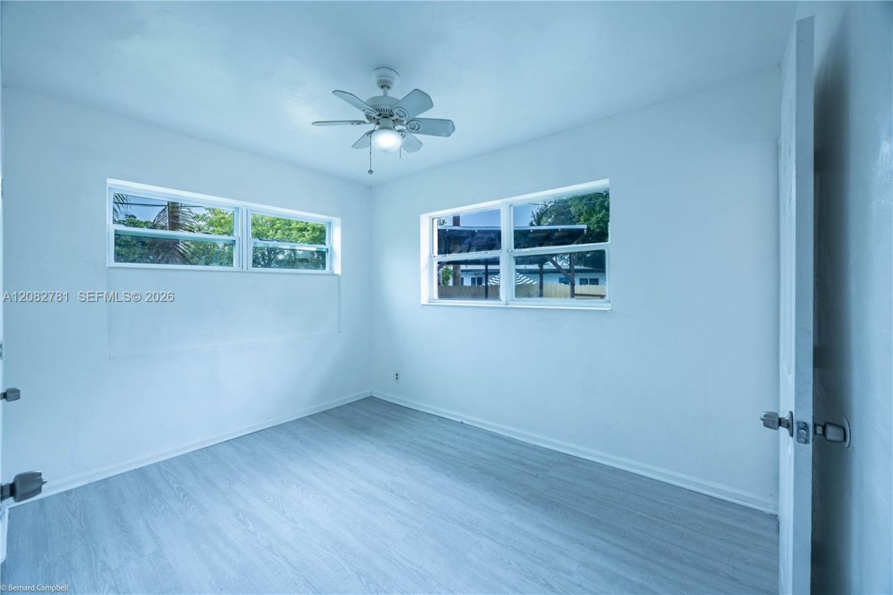 918 NW 13th Ct, Fort Lauderdale, FL 33311 Photo