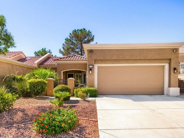 10729 Argents Hill Drive , Las Vegas, NV 89134