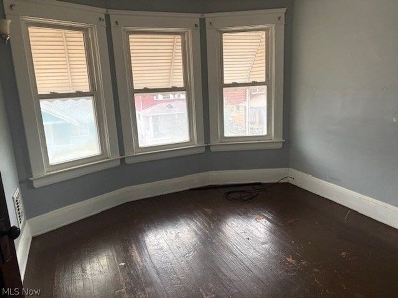 521 E 112th Street, Cleveland, OH 44108 Photo 15