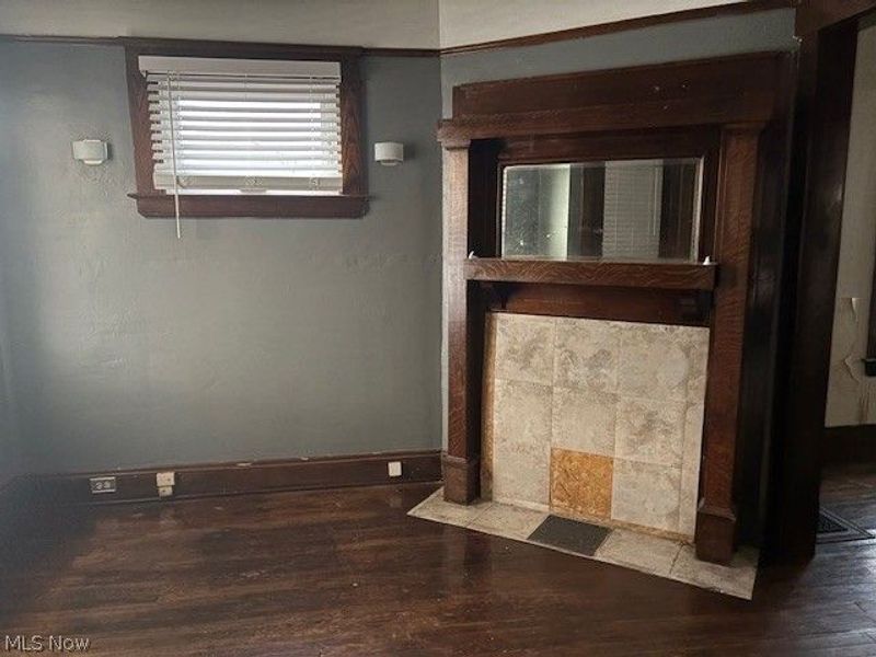 521 E 112th Street, Cleveland, OH 44108 Photo 5