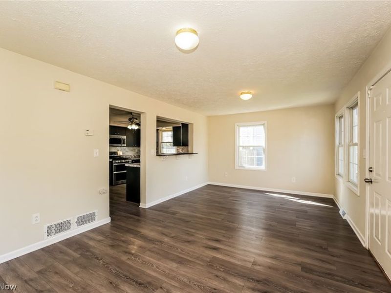 2437 E 64th Street, Cleveland, OH 44104 Photo 3