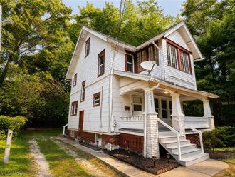 1007 Delia Avenue Akron, OH 44320