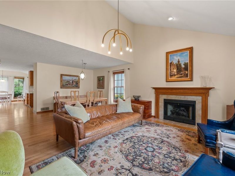 14 Pond Drive, Rocky River, OH 44116 Photo 5