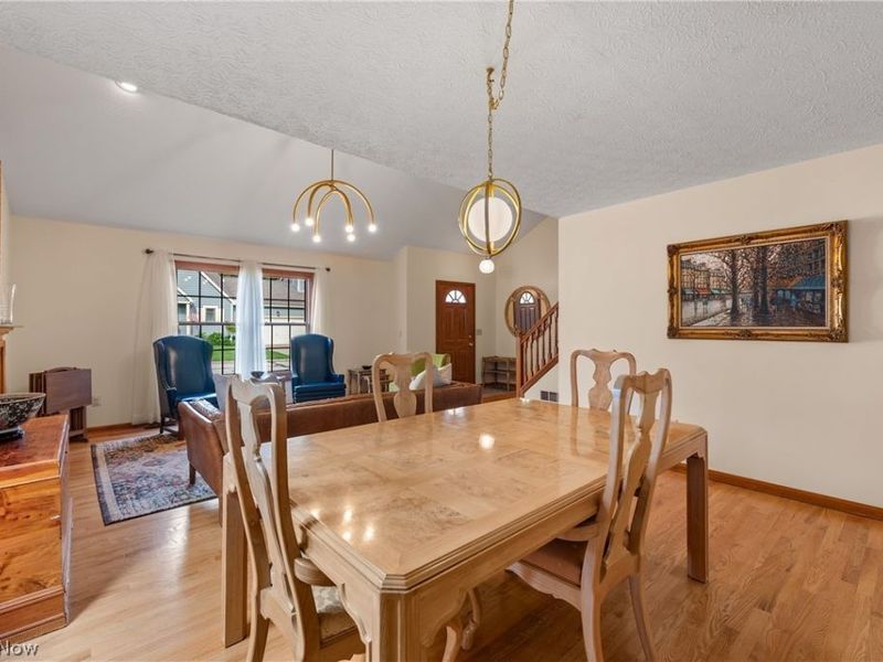 14 Pond Drive, Rocky River, OH 44116 Photo 7