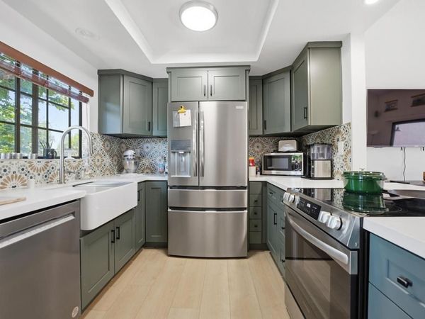 2815 New Castle Way, Carlsbad, CA 92010