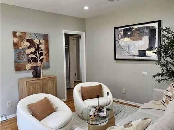 10344 Oro Vista Avenue, Sunland, CA 91040