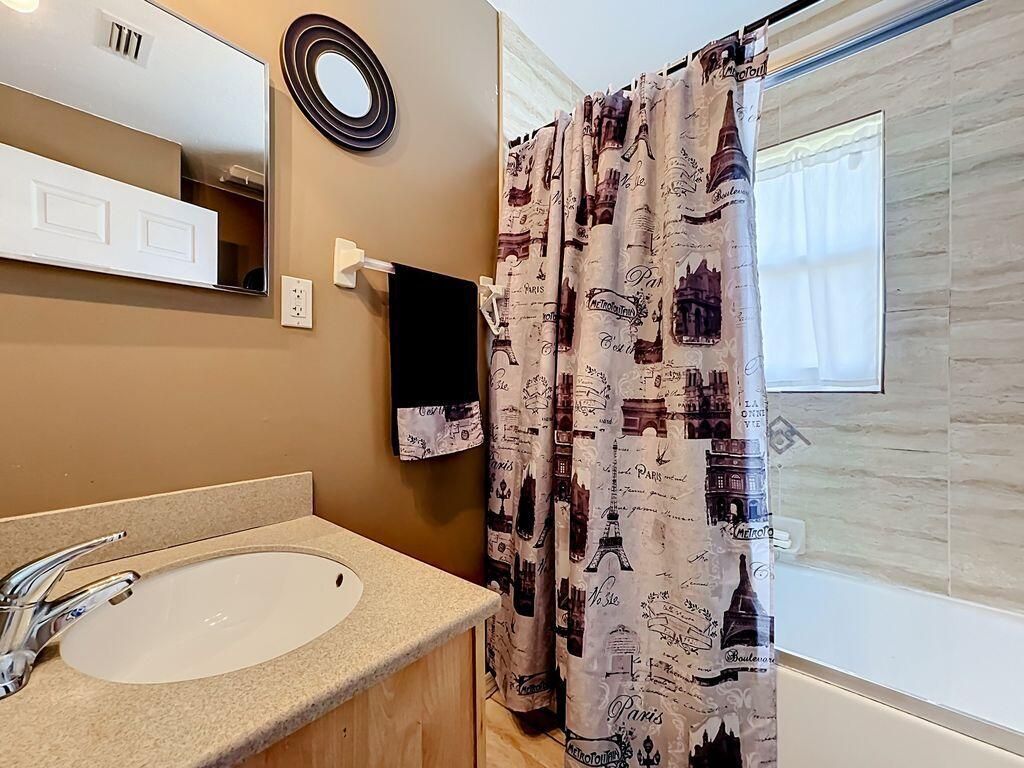2914 Zora Neal Drive, Fort Pierce, FL 34947 Photo