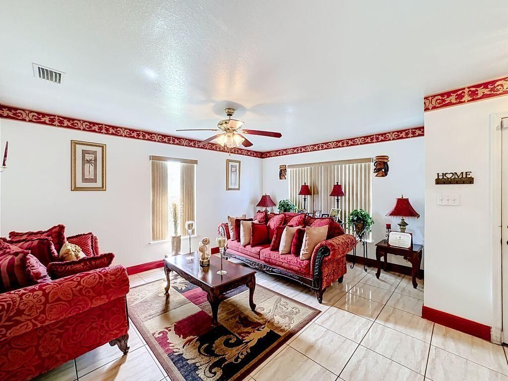 2914 Zora Neal Drive, Fort Pierce, FL 34947 Photo