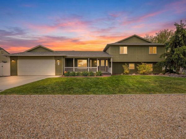 915 S Camas Street, Nampa, ID 83686