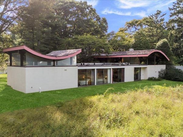 347 Duck Pond Road , Matinecock, NY 11560