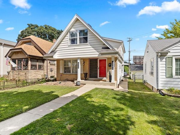 6420-6420A W Moltke AVENUE, Milwaukee, WI 53210