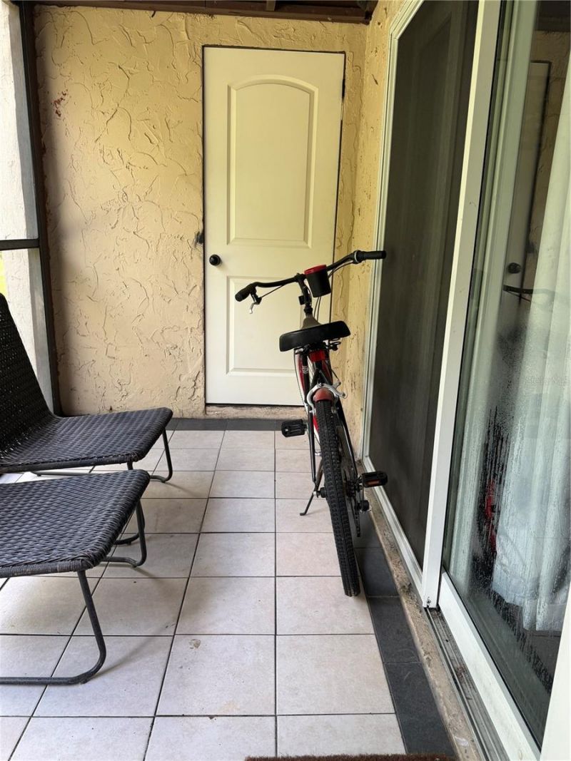 2617 Pine Lake Terrace , Unit B, Sarasota, FL 34237 Photo