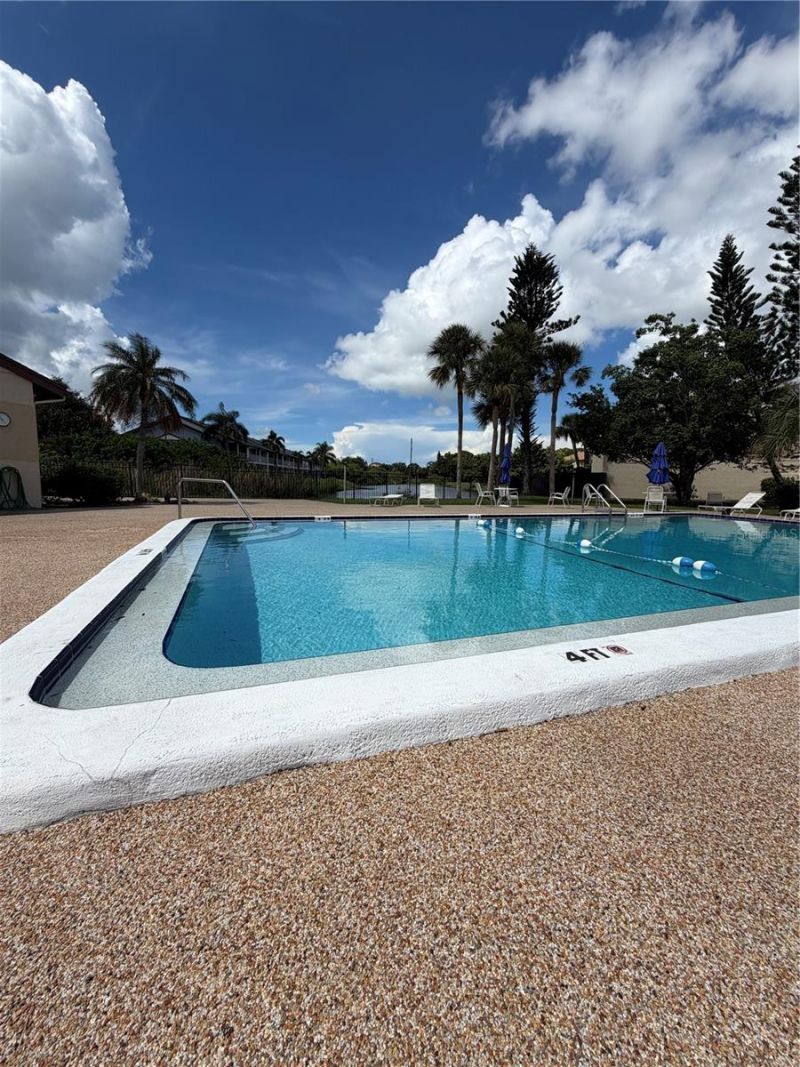 2617 Pine Lake Terrace , Unit B, Sarasota, FL 34237 Photo