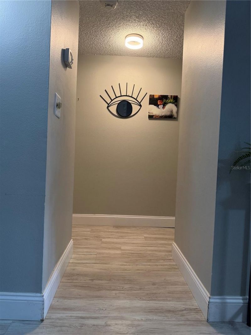 2617 Pine Lake Terrace , Unit B, Sarasota, FL 34237 Photo