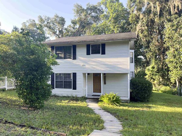 18775 Star Hill Lane , Tallahassee, FL 32310