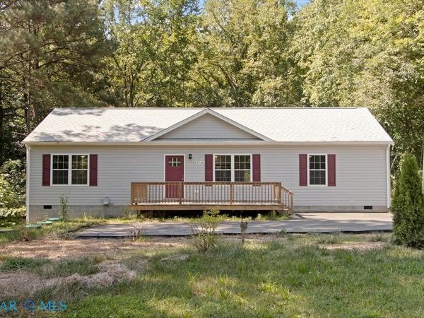 5738 Hickory Fork Road , Gloucester, VA 23061
