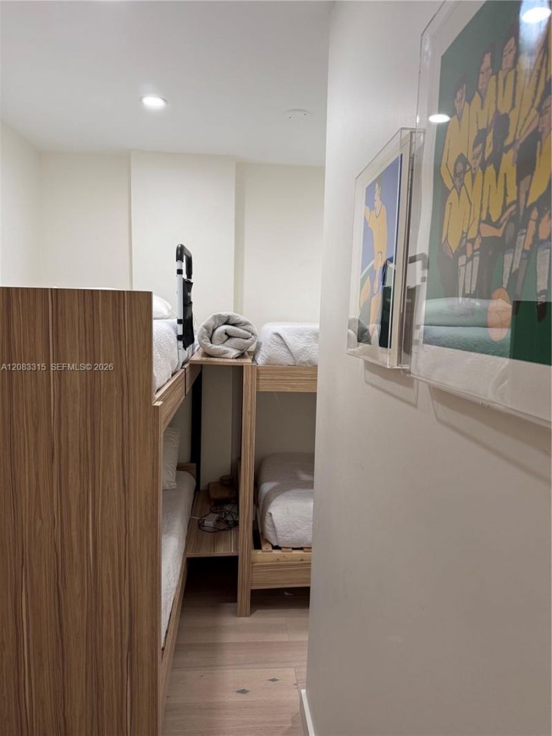 10185 E Collins Ave, Unit 822, Bal Harbour, FL 33154 Photo