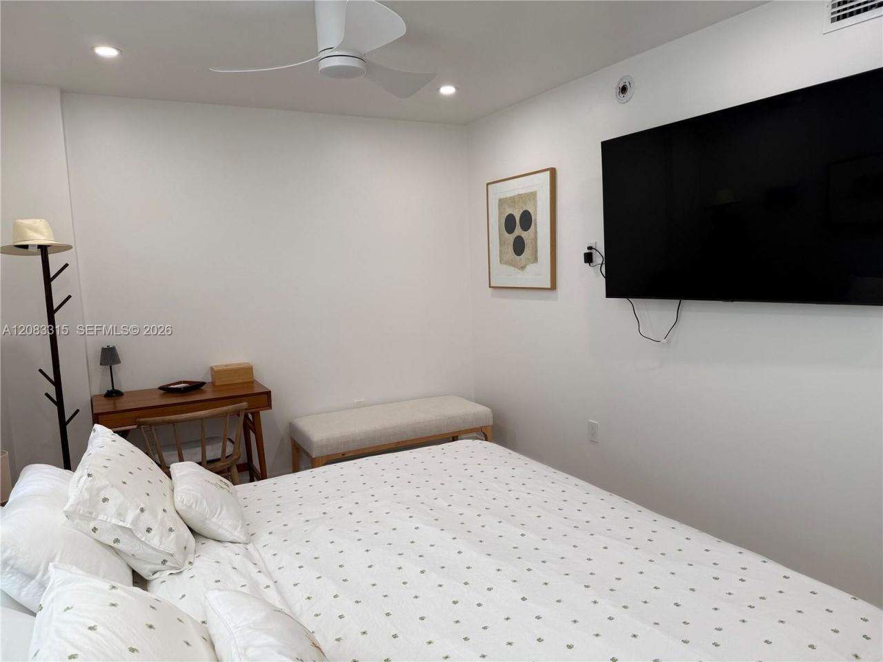 10185 E Collins Ave, Unit 822, Bal Harbour, FL 33154 Photo