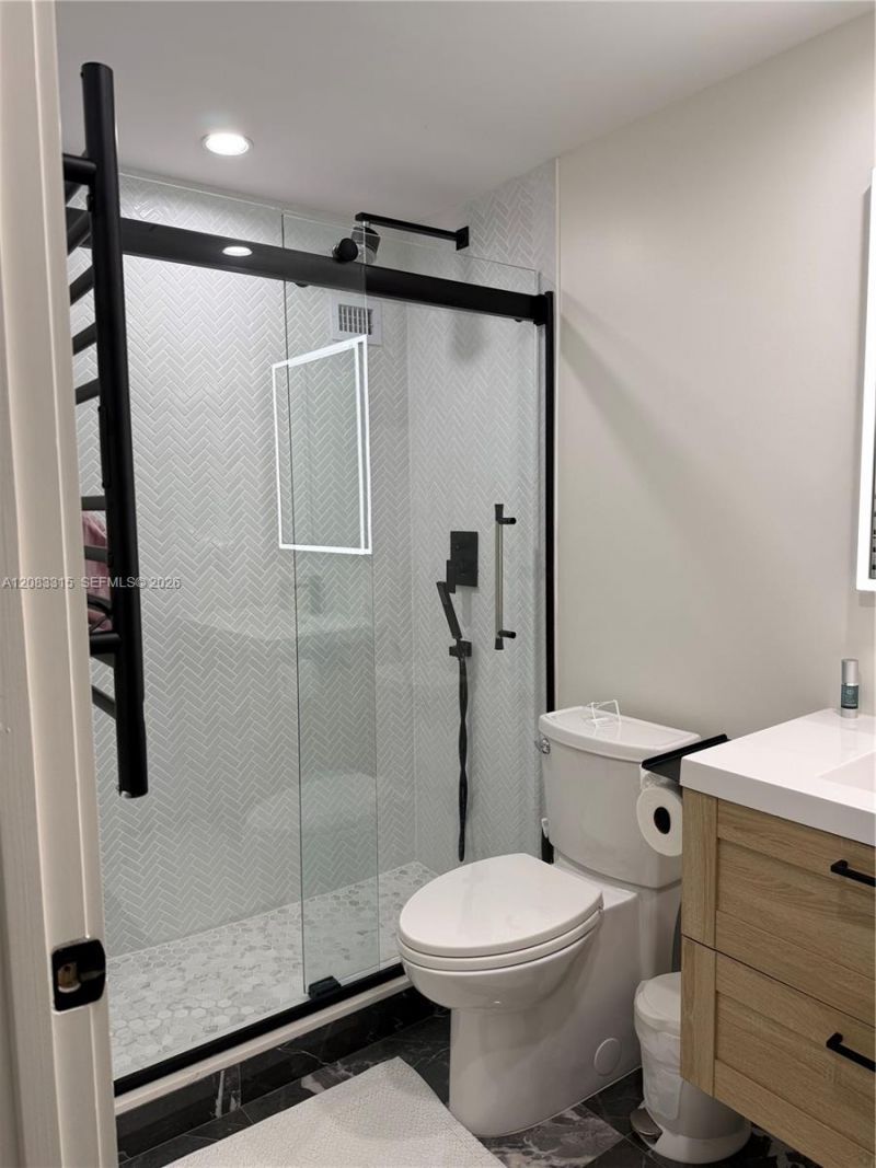 10185 E Collins Ave, Unit 822, Bal Harbour, FL 33154 Photo