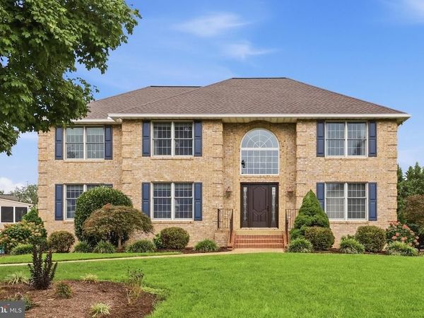 19211 OLDE WATERFORD ROAD, HAGERSTOWN, MD 21742