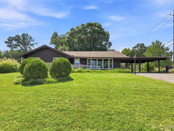 30 Fernwood Lane, Unincorporated, MO 63146