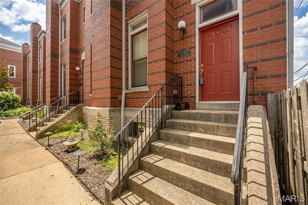2347 Park Avenue , Unit D, Saint Louis, MO 63104 Main Photo