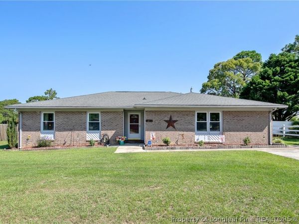 6201 Stoney Point Loop, Fayetteville, NC 28306