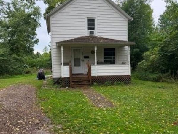 520 Parks Avenue, Norton, OH 44203