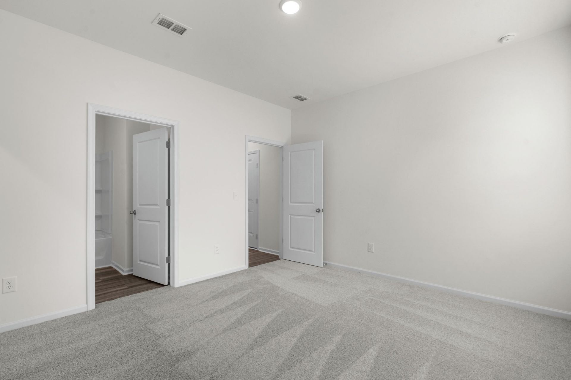 526 Castillo Dr. Photo 17