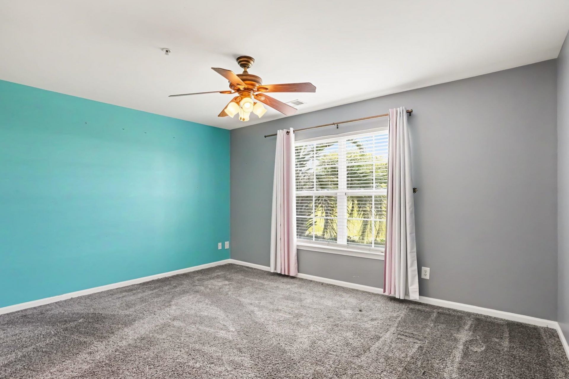 131 Butkus Dr. Photo 12