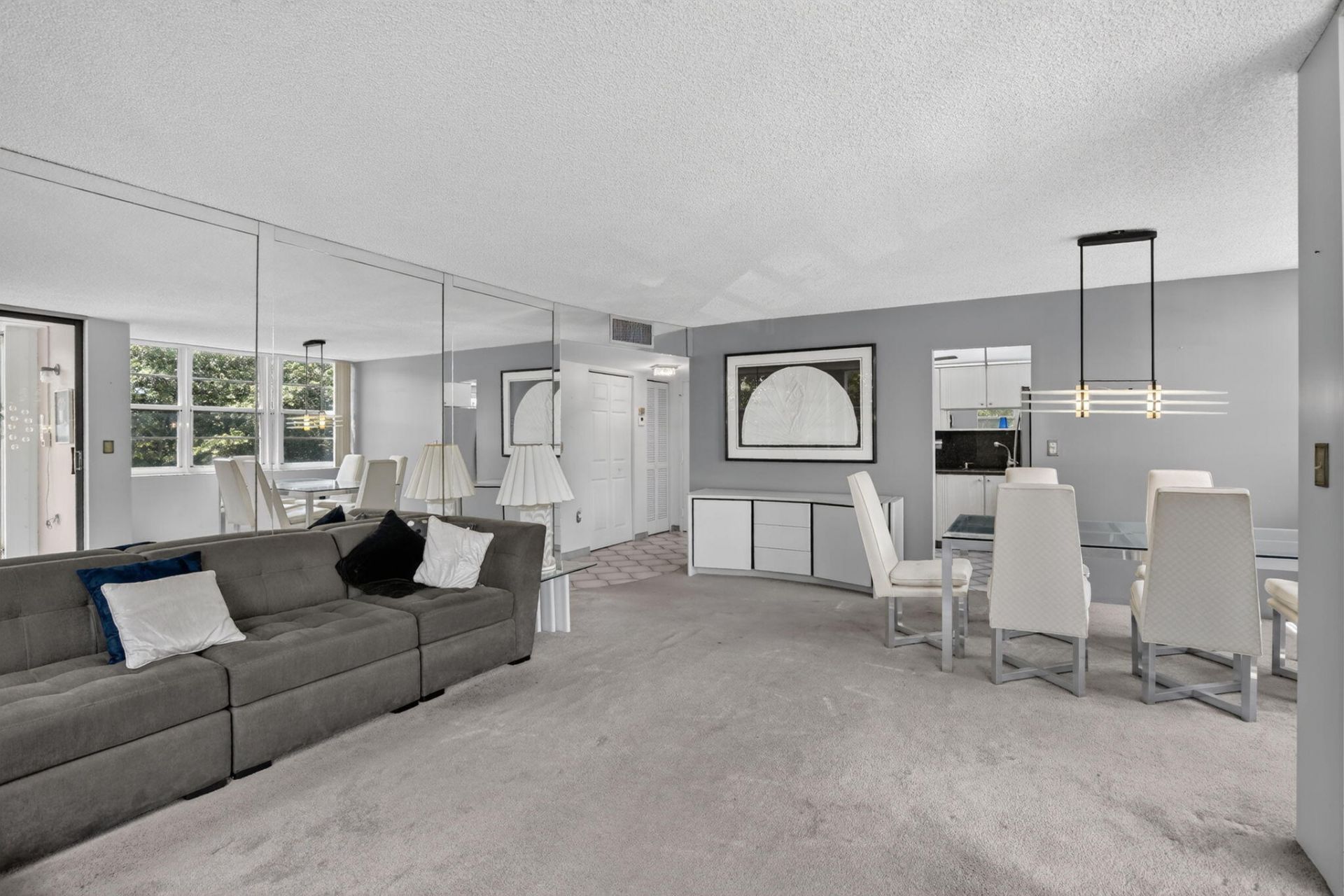 1400 Saint Charles Place, Unit 313, Pembroke Pines, FL 33026 Photo