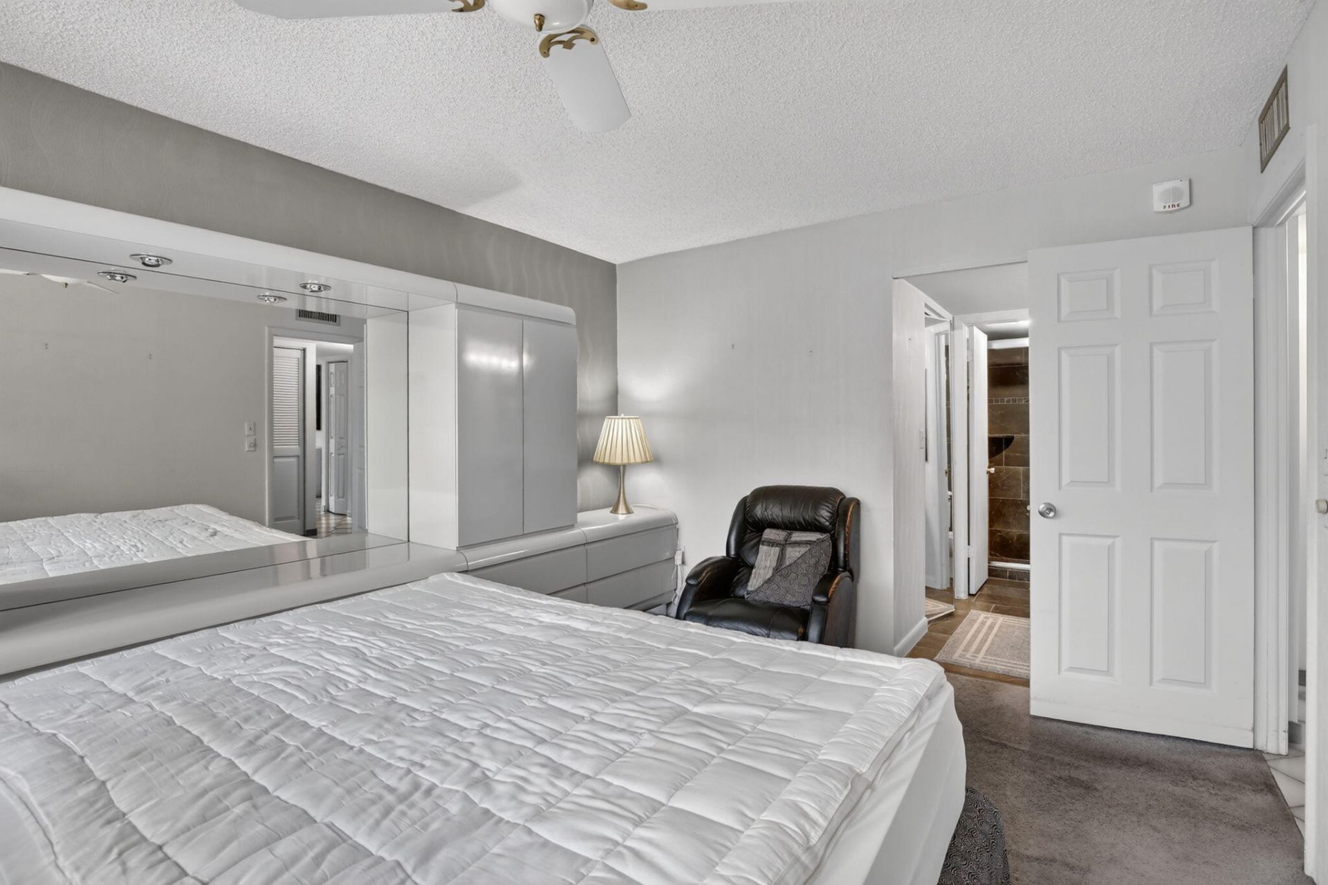 1400 Saint Charles Place, Unit 313, Pembroke Pines, FL 33026 Photo