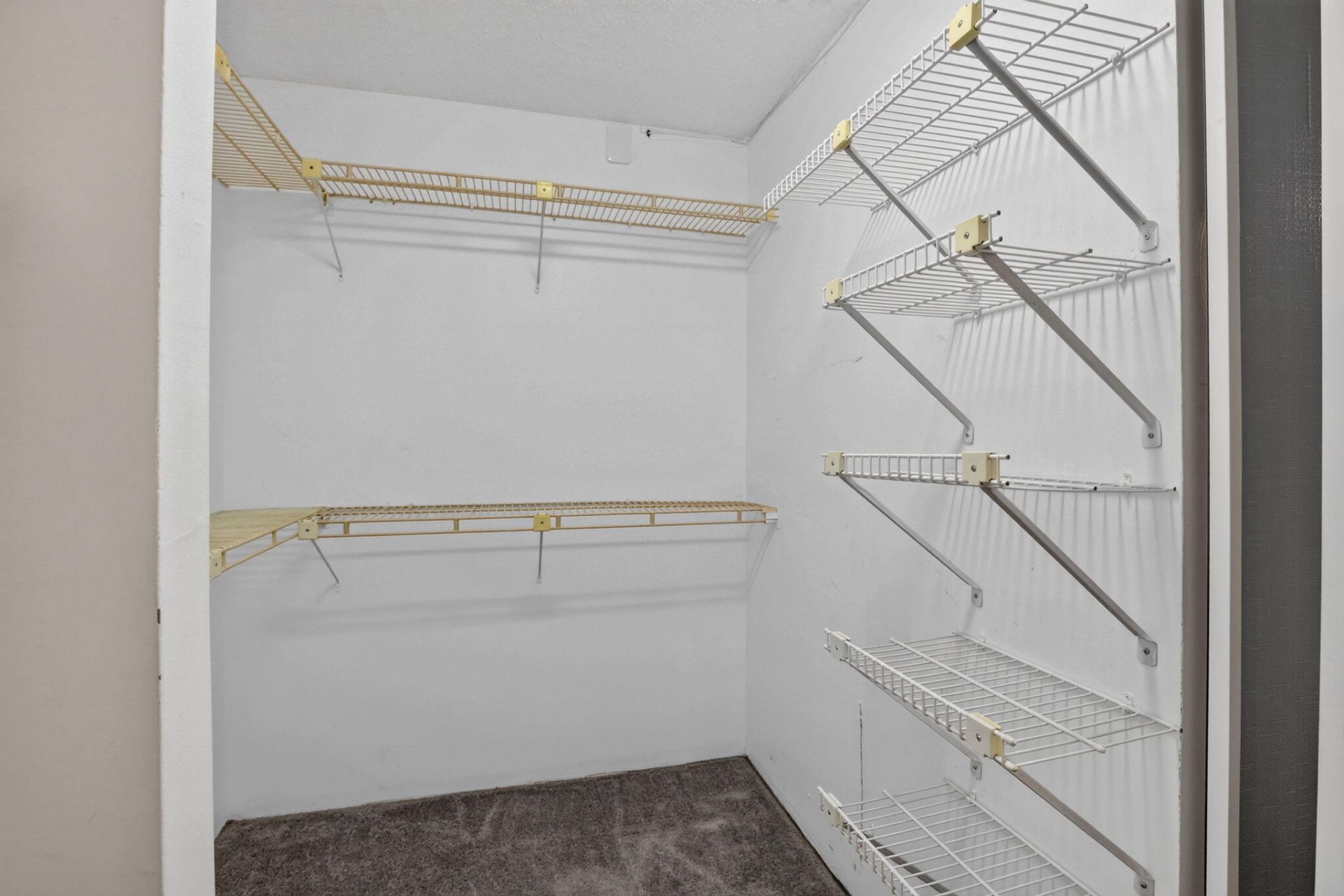 1400 Saint Charles Place, Unit 313, Pembroke Pines, FL 33026 Photo