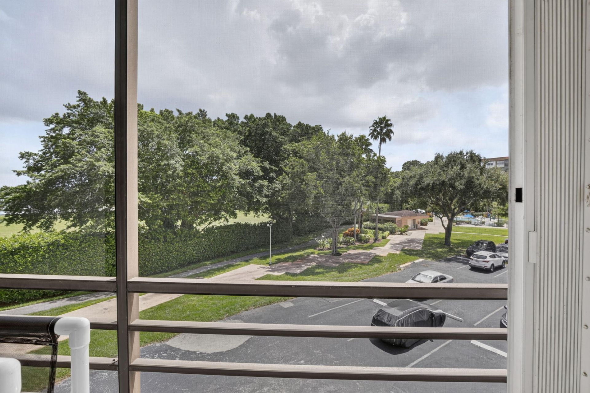 1400 Saint Charles Place, Unit 313, Pembroke Pines, FL 33026 Photo