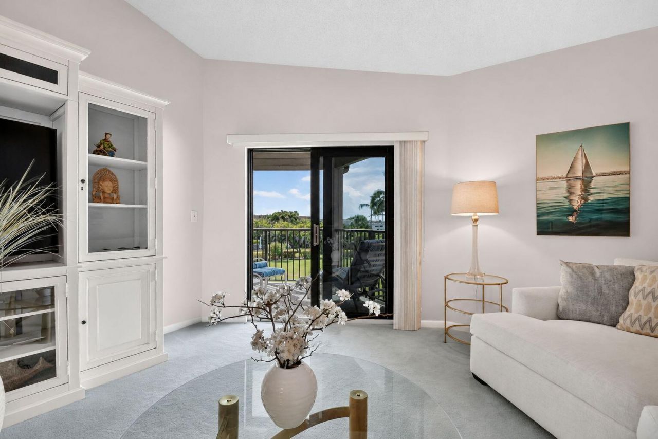 5801 N Ocean Boulevard, Ocean Ridge, FL 33435 Photo
