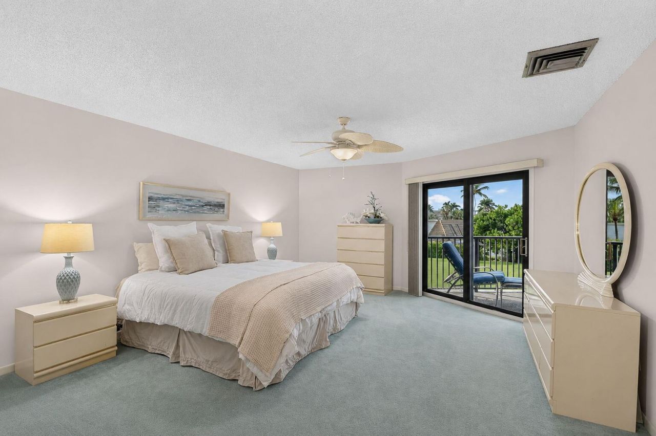 5801 N Ocean Boulevard, Ocean Ridge, FL 33435 Photo