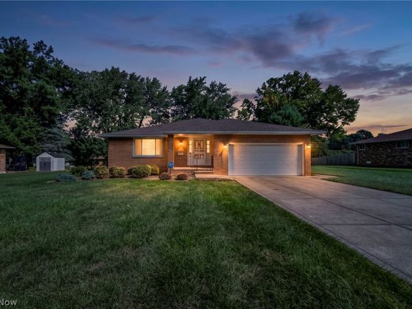 7768 Pamela Drive , North Royalton, OH 44133