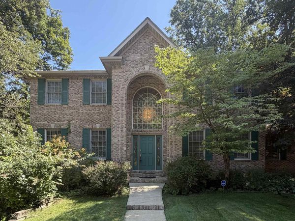 707 Emerald Drive, Lafayette, IN 47905