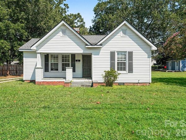 1911 Central Drive, Kannapolis, NC 28083