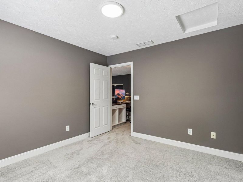 3892 Gardiner Run, Akron, OH 44321 Photo 22