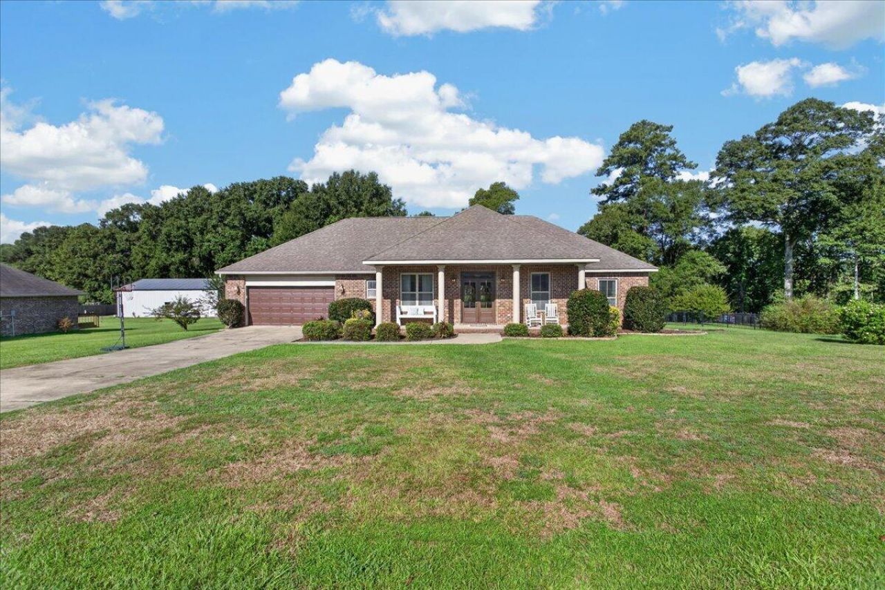 14 Honeybee Ln., Ellisville, MS 39437 Main Photo