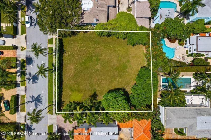 243 Seaspray Avenue, Palm Beach, FL 33480 Photo