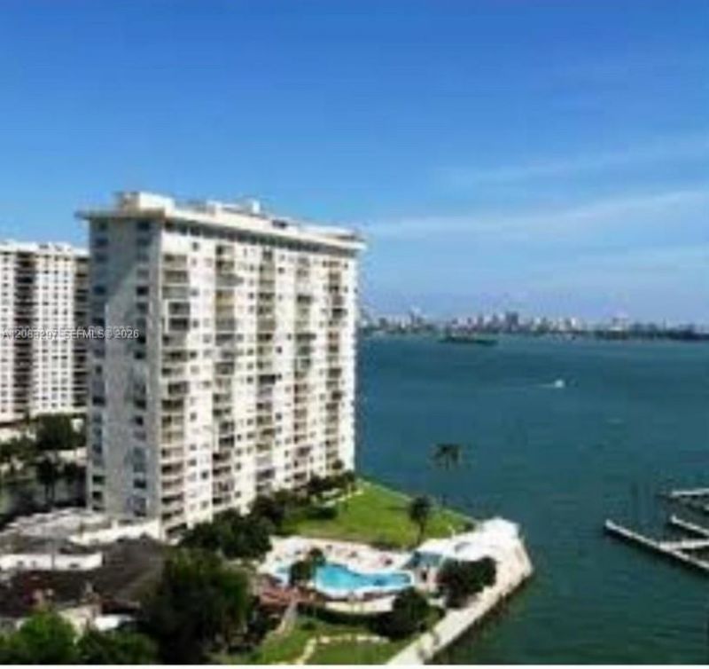 11111 Biscayne Blvd , Unit 4D, Miami, FL 33181 Photo