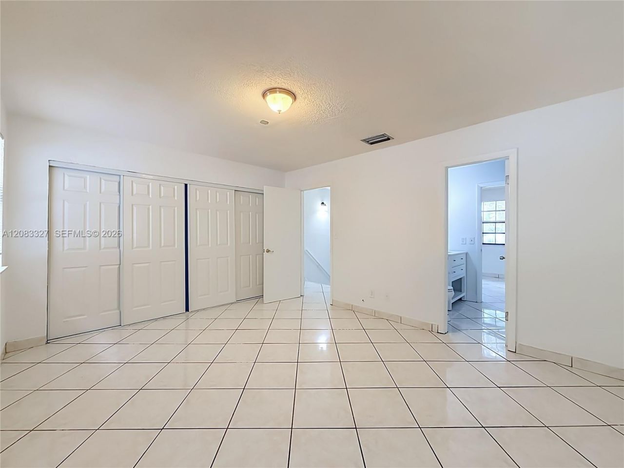10554 NW 3rd St, Pembroke Pines, FL 33026 Photo