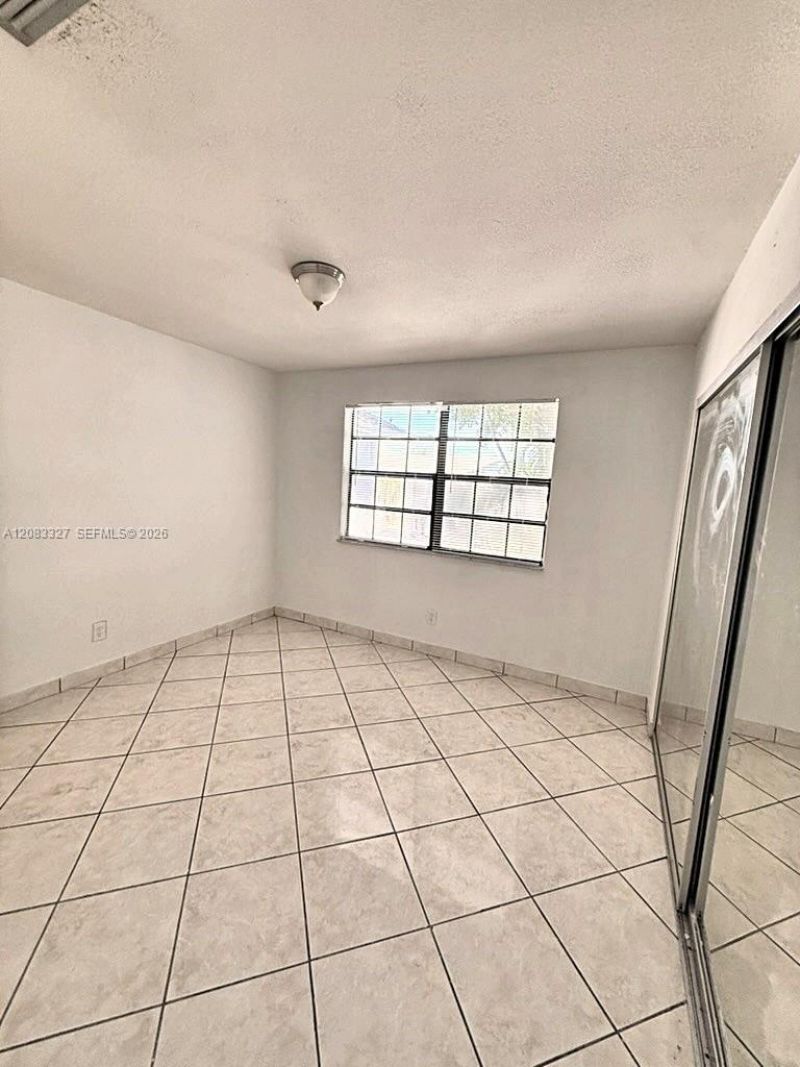 10554 NW 3rd St , Pembroke Pines, FL 33026 Photo